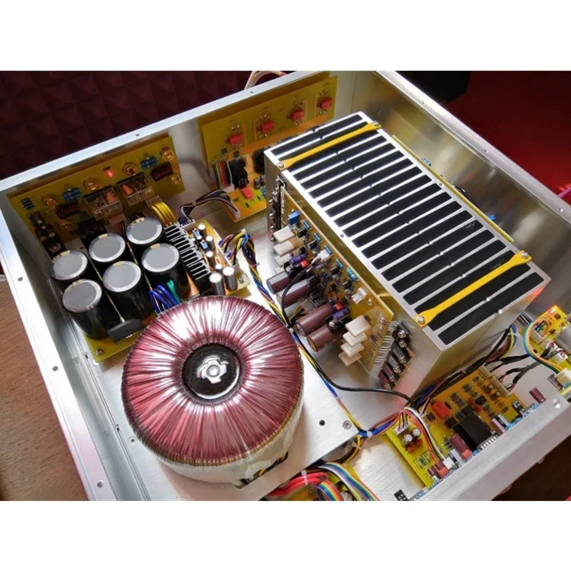 QUEENWAY YU-04 Clone Study E-600 настольный усилитель