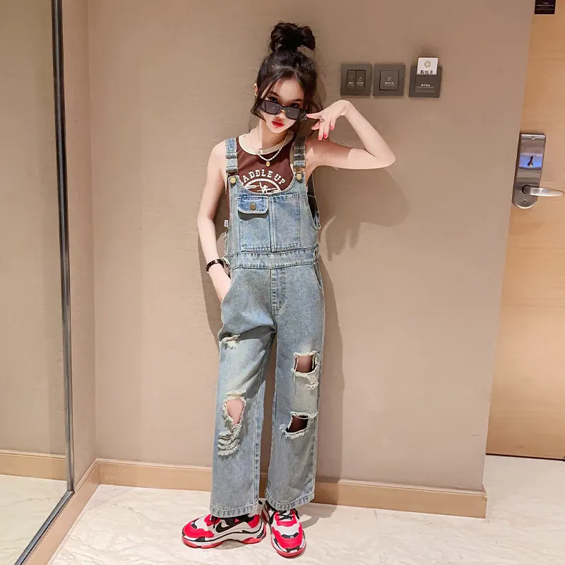 

Girls Overalls Jeans with Holes in Their Straps New Summer Destroyed Hole Jeans Casual Children's Outfit Fashion Kids Jumpsuit