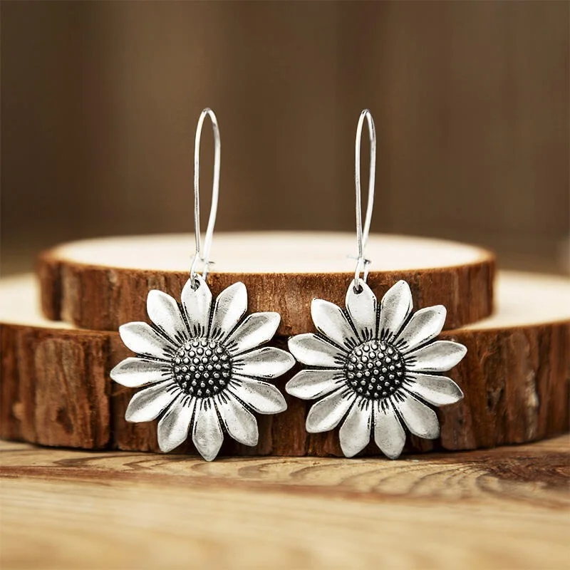 

Retro personalized metal sunflower ear hook national creative sunflower Daisy Earrings women's Party Jewelry