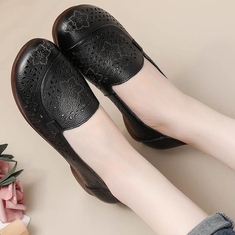 Red flats shoes women's summer cutout loafers woman slip on ballet flats breathable shoes driving moccasins mom flat walk shoes