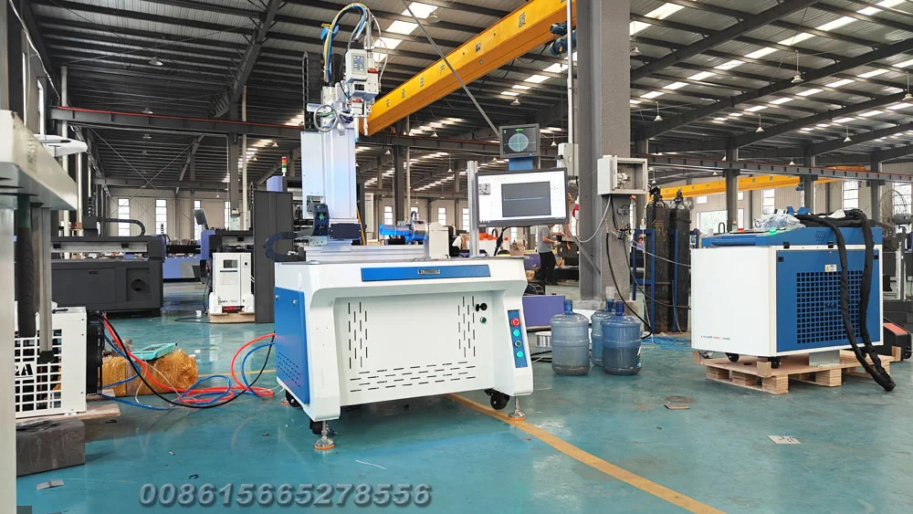 Платформа волоконно-лазерной сварки AccTek Портативные Ручные лазерные сварочные