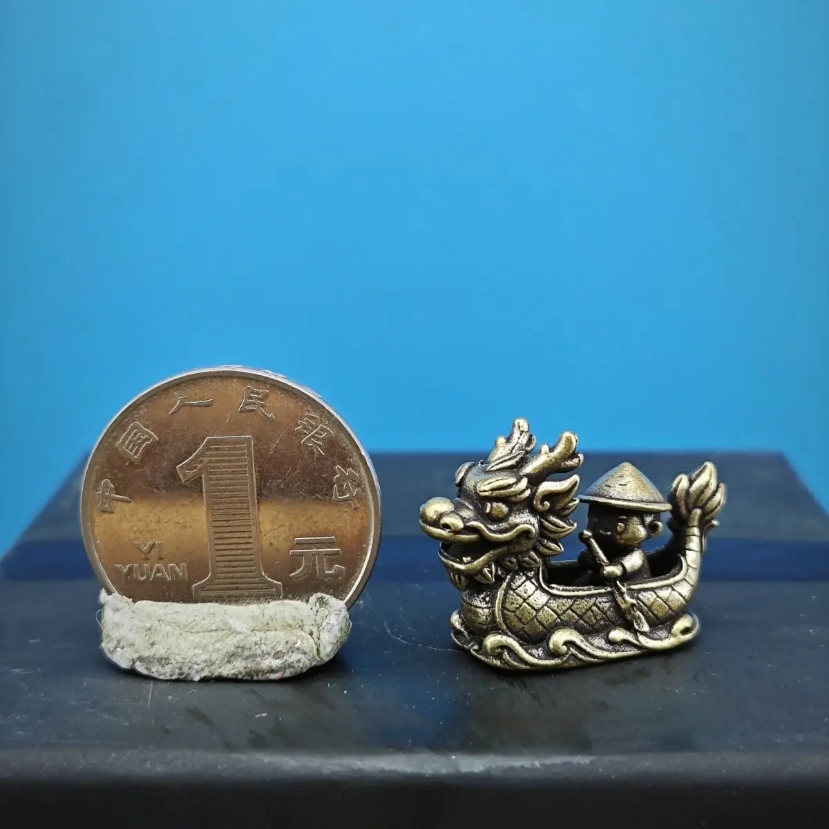 

Миниатюра латунного дракона