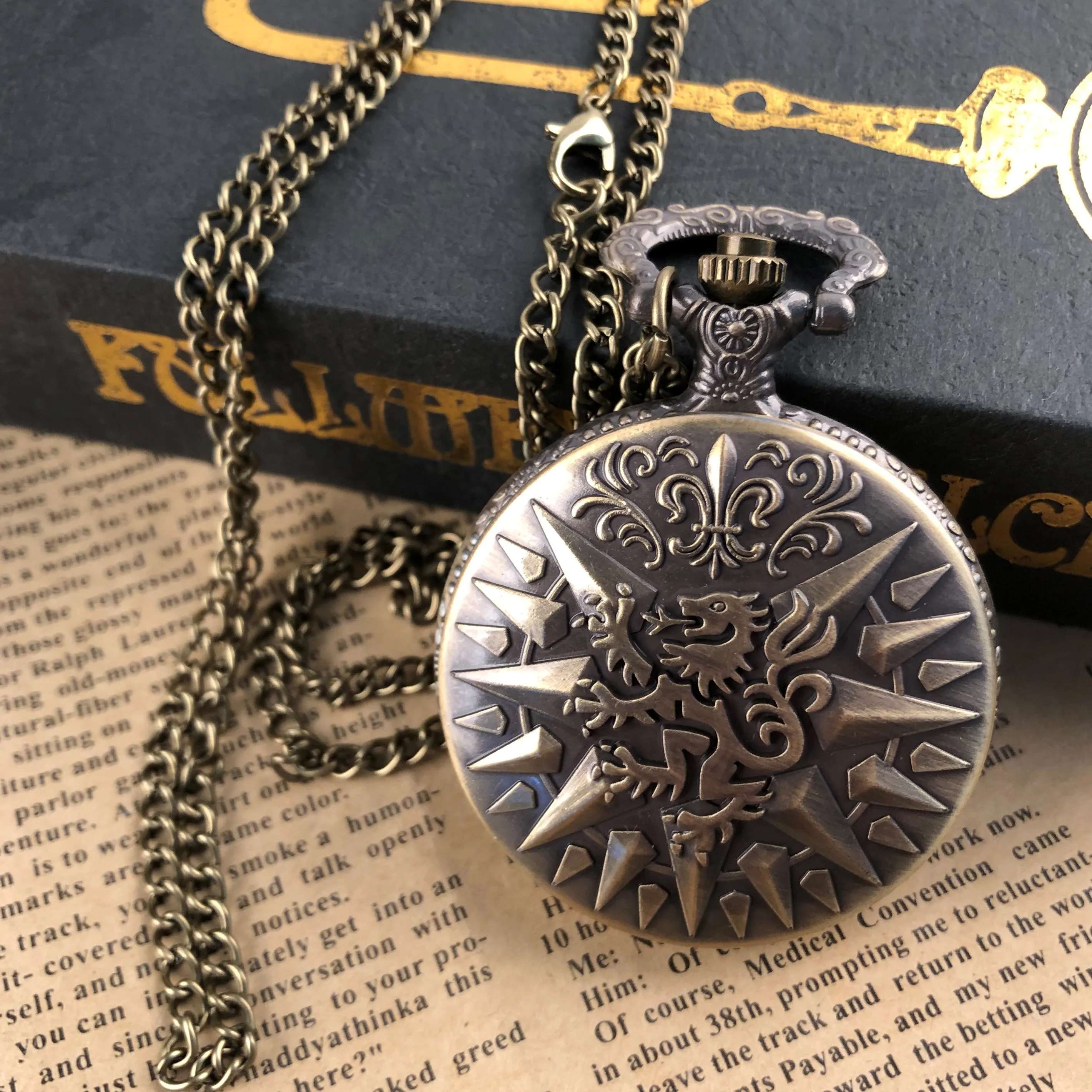 Рисунок 6 - Классические бронзовые кварцевые