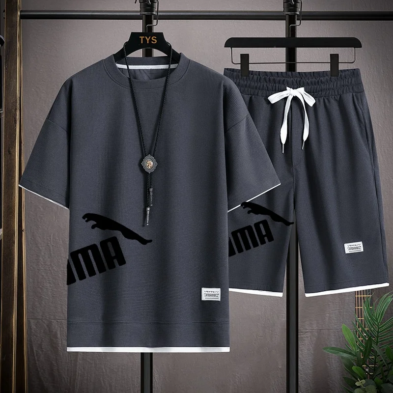 Spring and summer, men's short sleeved T-shirts and shorts, made of waffle material, casual and comfortable, brand new