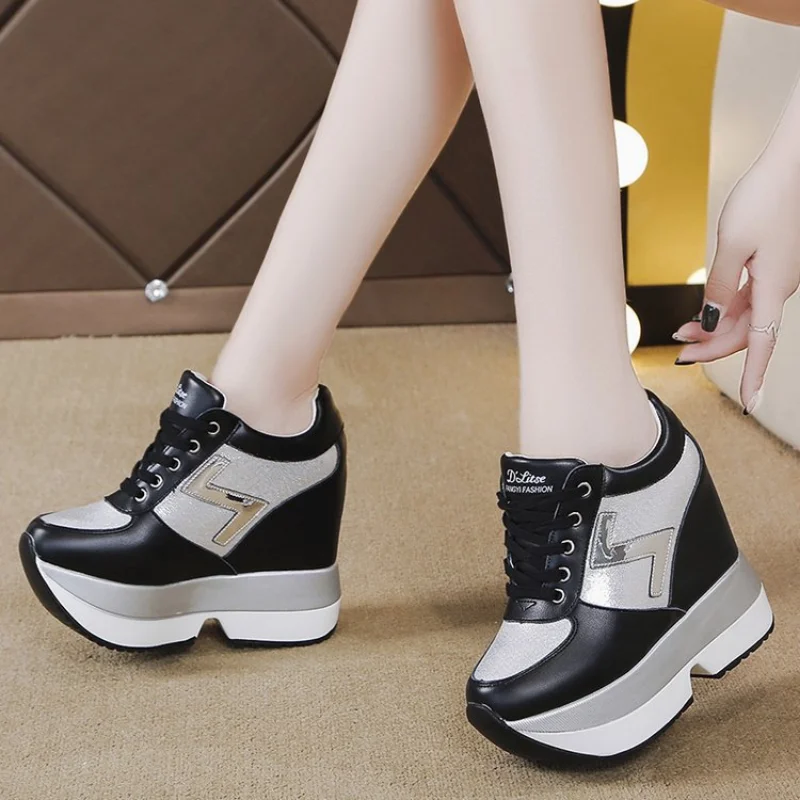 

Comem White Sneakers Women's High Platform Casual Shoes Height Increasi Leathe Shoes Wedge 10cm Thick Sole Tennis Sports Fashion