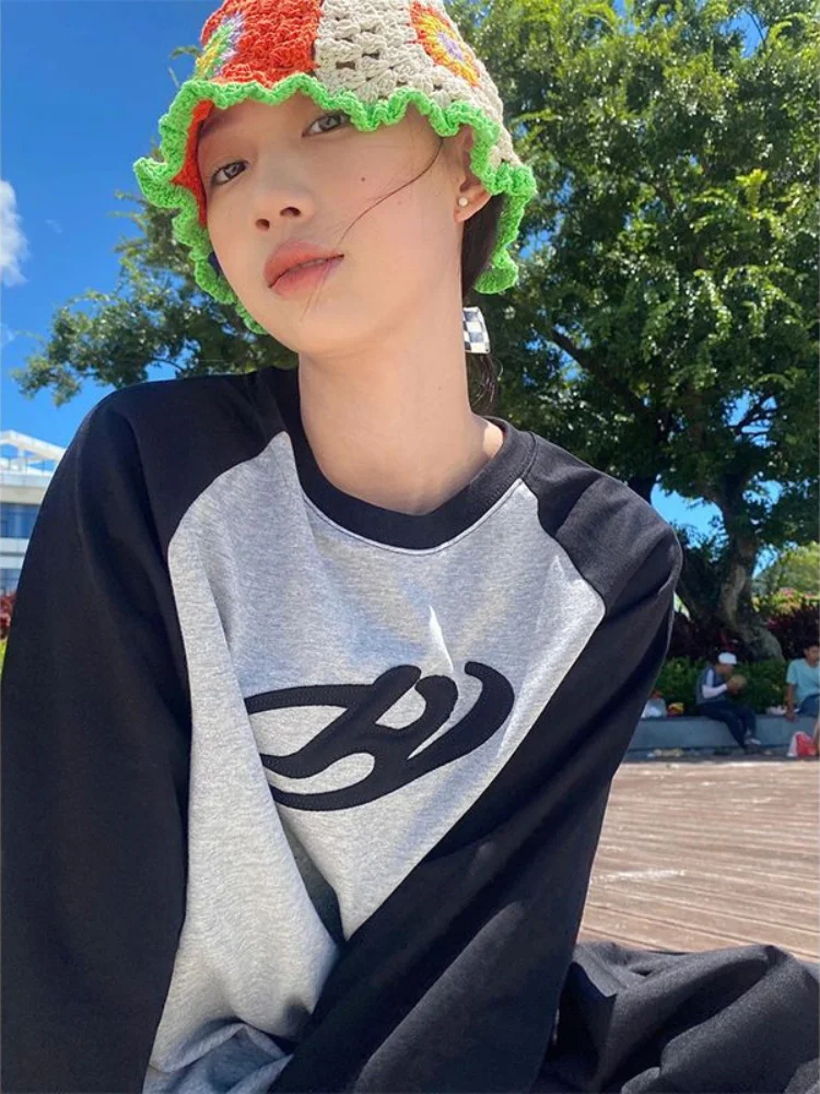 

Gray Tshirts Women Y2K Hip Hop Streetwear Patchwork Long Sleeve T Shirts Oversized Kpop Korean Fashion Loose Tops Autumn
