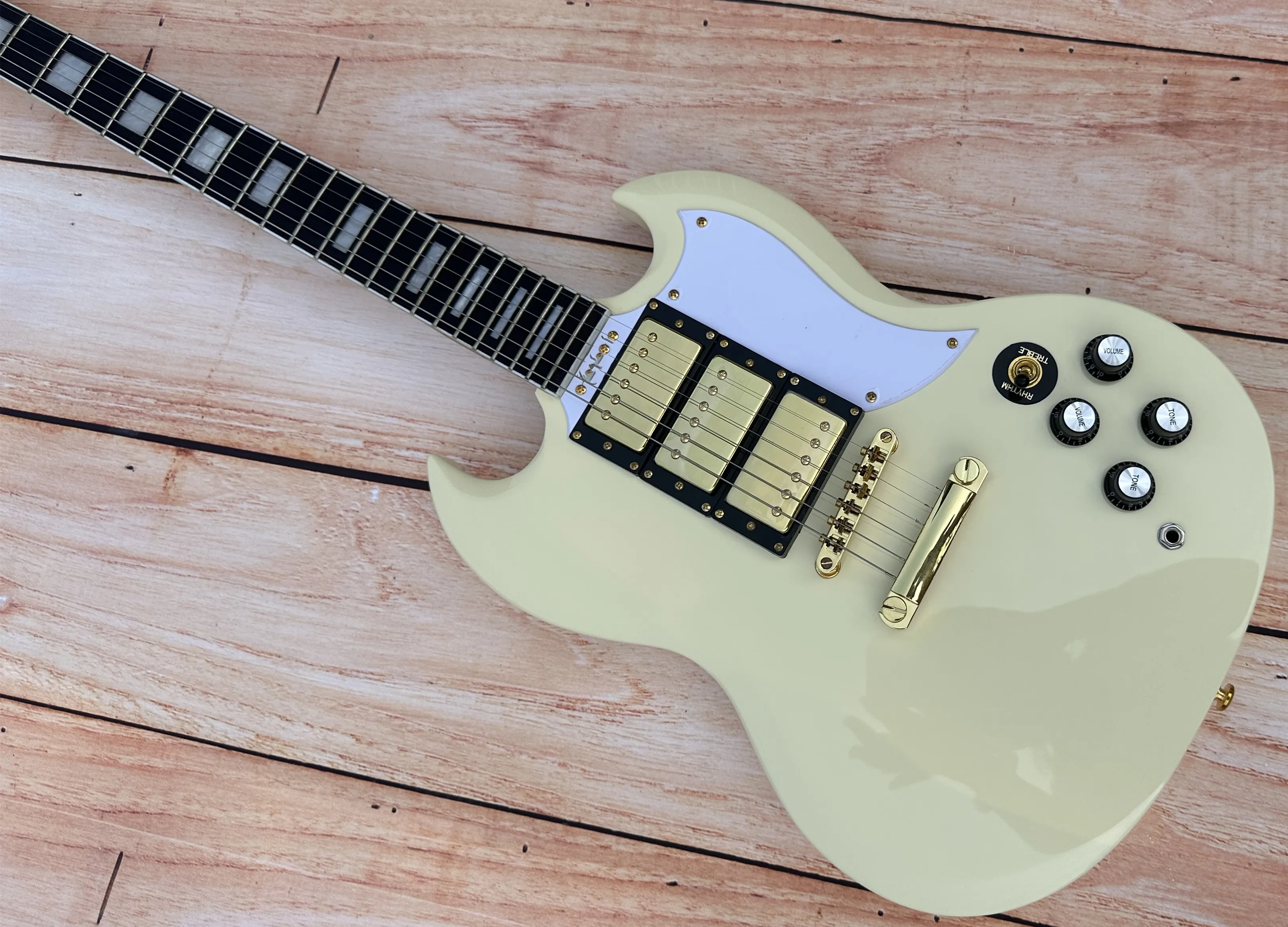 

Индивидуальная электрическая гитара, электрогитара SG, кремово-белая, блестящая, золотые аксессуары, в наличии, быстрая доставка