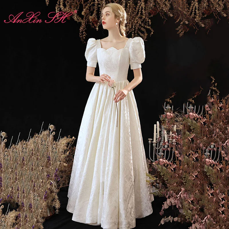 

AnXin SH princess white flower satin evening dress French Retro sweetheart puff sleeve beading pearls a line bride evening dress