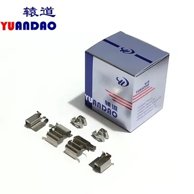 Комплект для ремонта передней тормозной колодки 2004 Toyota Rav4 2 0