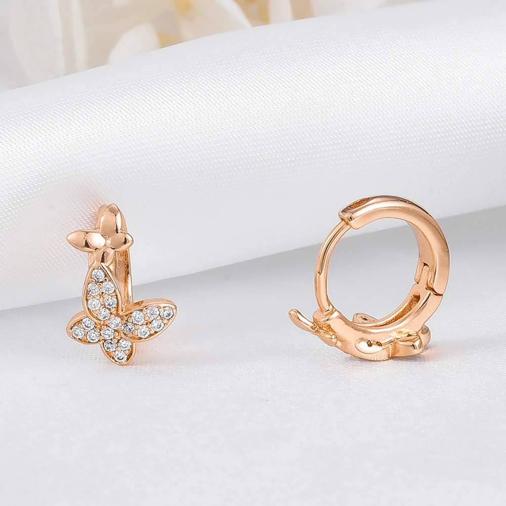 

Dckazz Butterfly Zircon Mini Hoop Earrings Animal Design Gold Color Hoops Fashion Light Luxury Party Earring Women Retro Jewelry