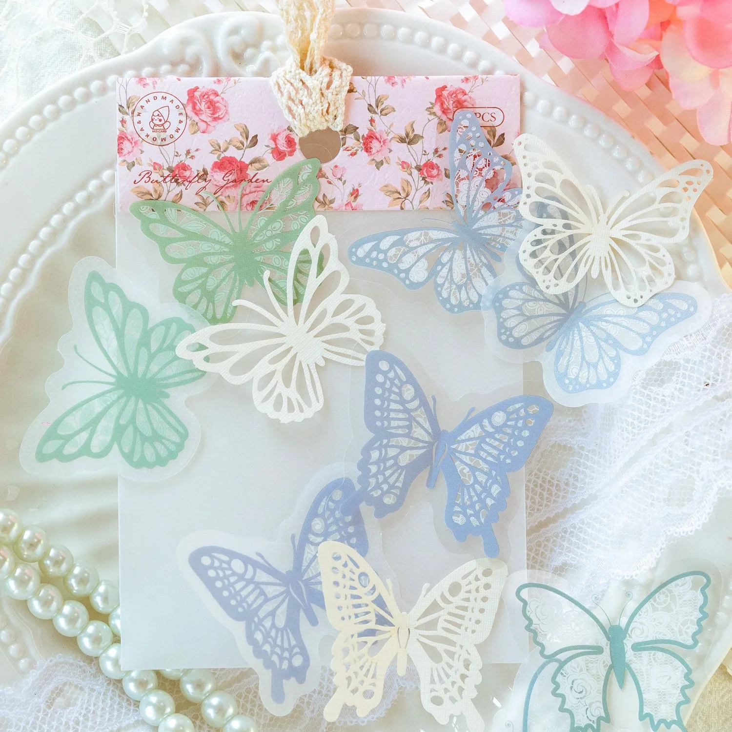 

33 Pcs Butterfly Moon Stickers Set Transparent Waterproof Stickers Vintage Letter Planner Stickers For Scrapbooking Junk Journal