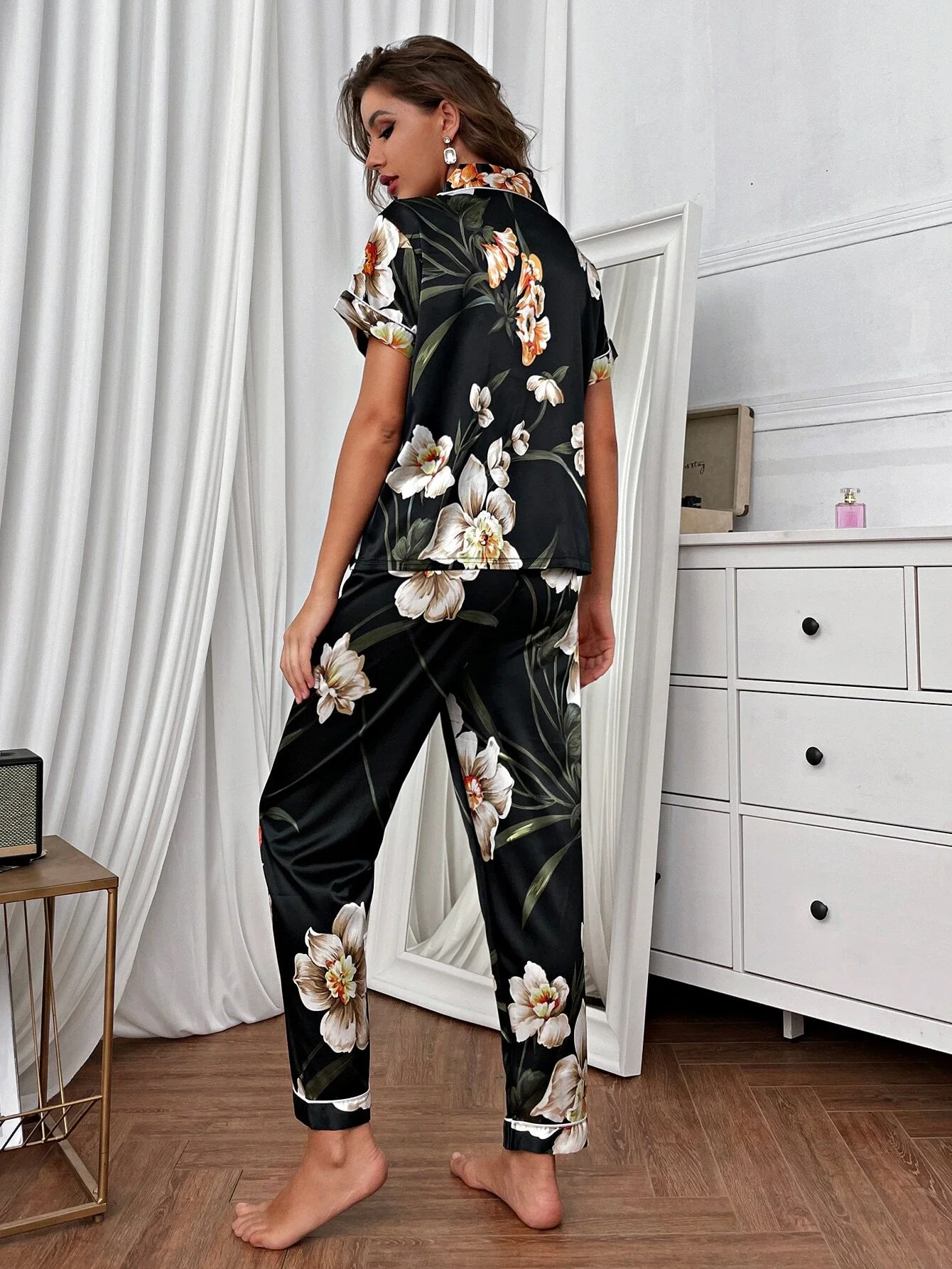 

2022 new Floral Contrast Binding Satin Night SetWomen's Sleepwear Sexy
