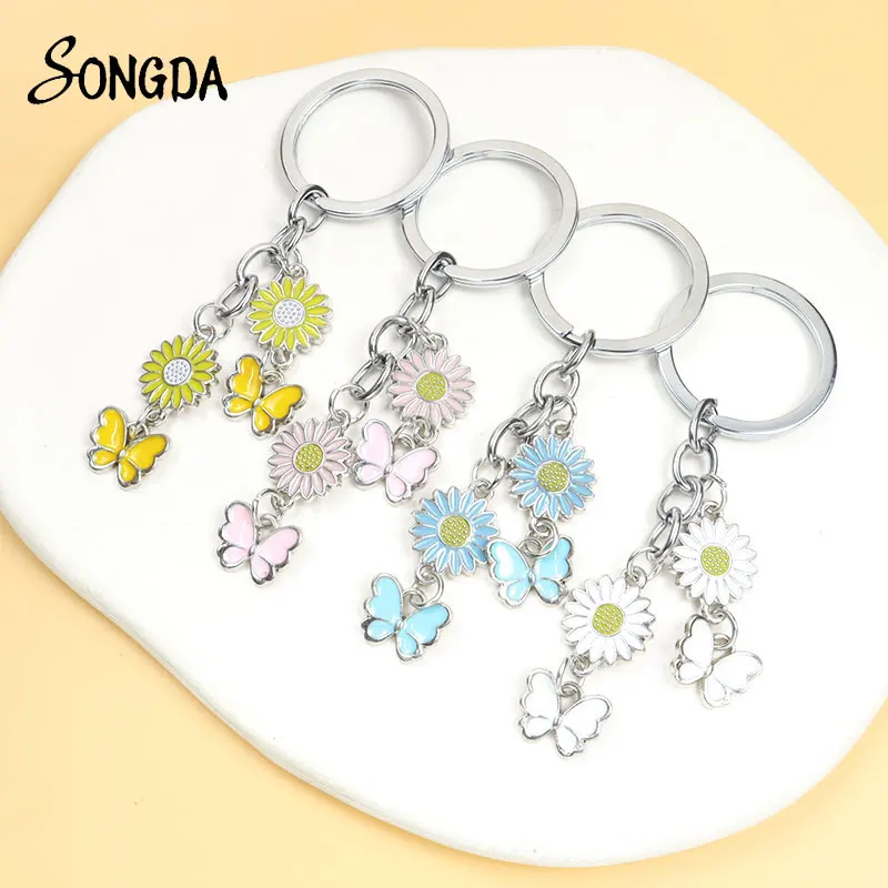 

Creative Cute Butterfly Enamel Keychain Colorful Daisy Flower Metal Key Chains Purse Handbag Car Key Accessories Fashion Jewelry