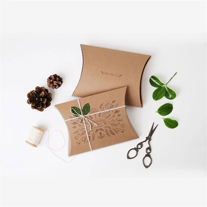 

20/50PCS Jewelry Retro Color Kraft Paper Carton Spot Folding Solid Gift Packaging Box Candy Little Forest Kraft Pillow Boxes