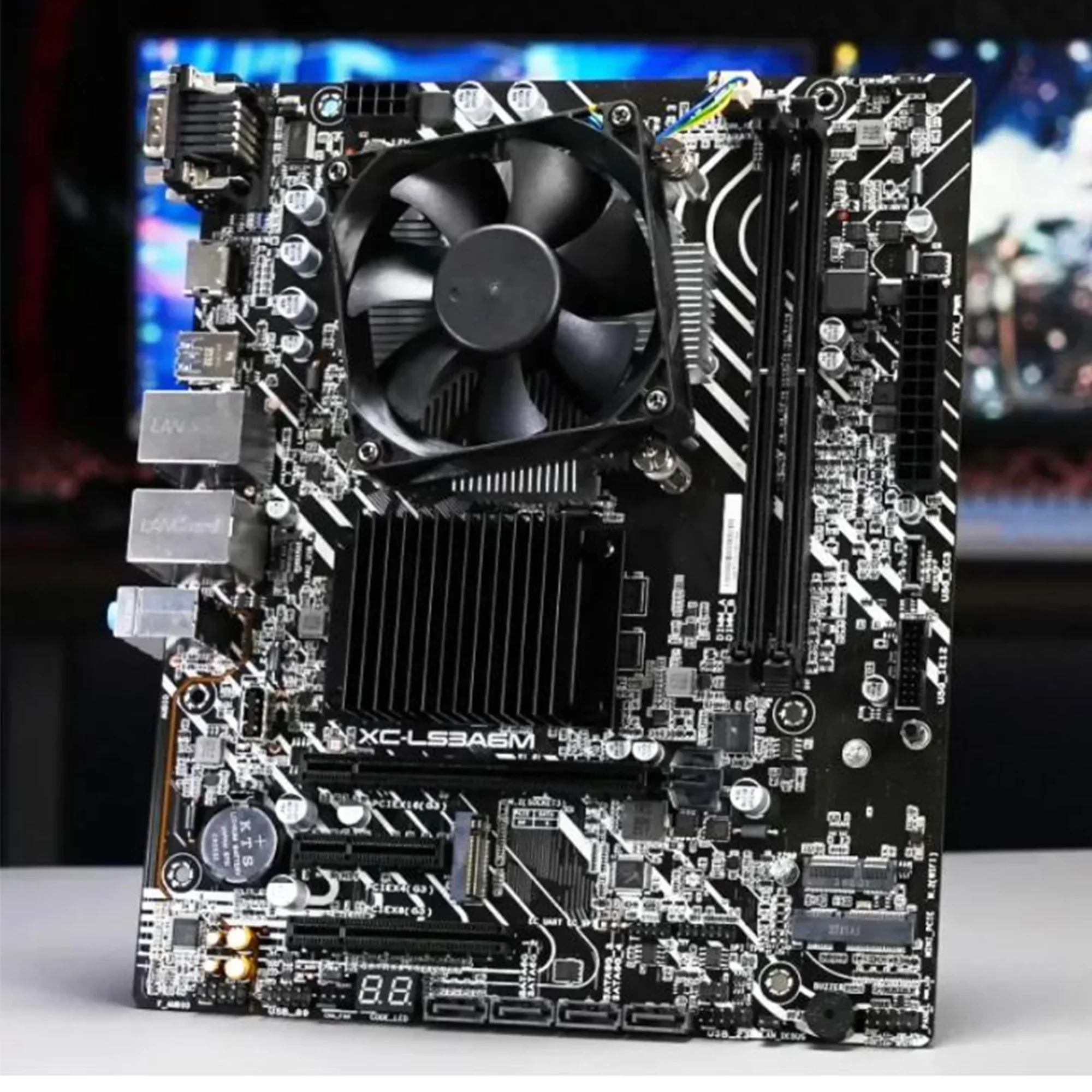 Loongson 3A6000 настольная доска