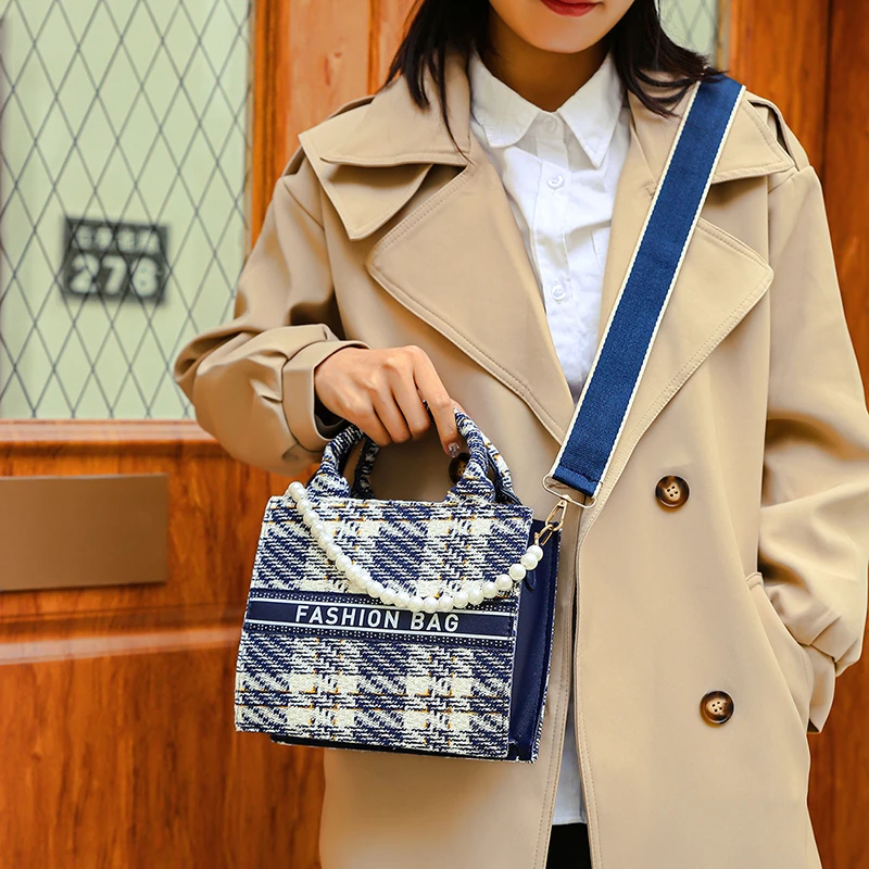 

Vintage Pearl Chain Handbag 2022 Winter Designer Plaid Shoulder Bag Jacquard Embroidery Canvas Tote Female Crossbody Bag Small