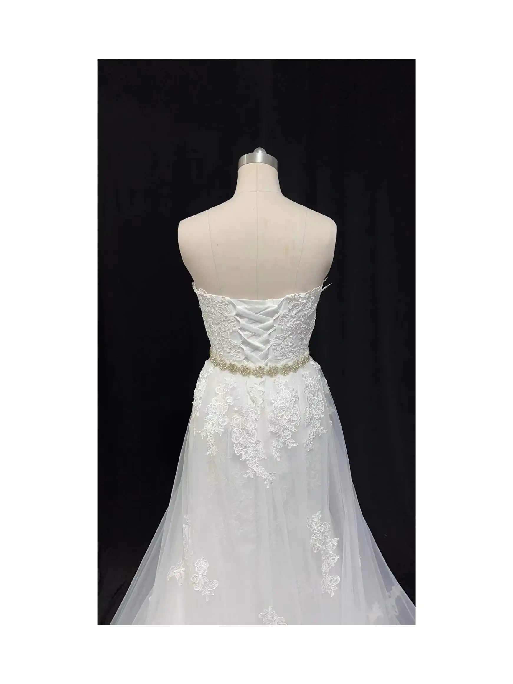 Рисунок 6 - Очаровательное свадебное платье