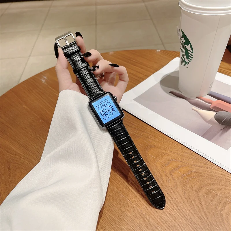 

Crocodile Pattern Leather Strap For Apple Watch Band 49mm 41mm 45 40 44 38 42mm For iWatch Series 8 7 6 SE 5 4 3 Ultra Bracelet