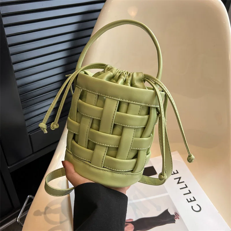 

Топовый бренд, миниатюрные плетеные сумки-тоуты, летняя Высококачественная сумка через плечо, женская дизайнерская сумка из искусственной кожи, модная сумка на плечо