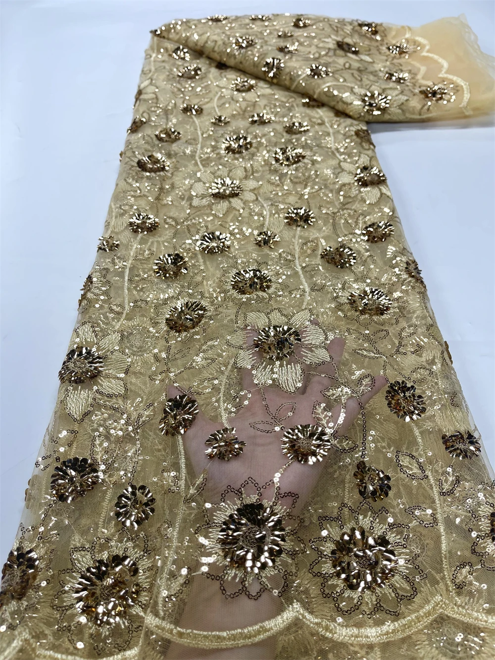 

2024High Quality African Nigerian Lace Fabric Embroidery Tulle Pure Wedding Party Dress Guipure SequinsFor Sewing Beads 5yards