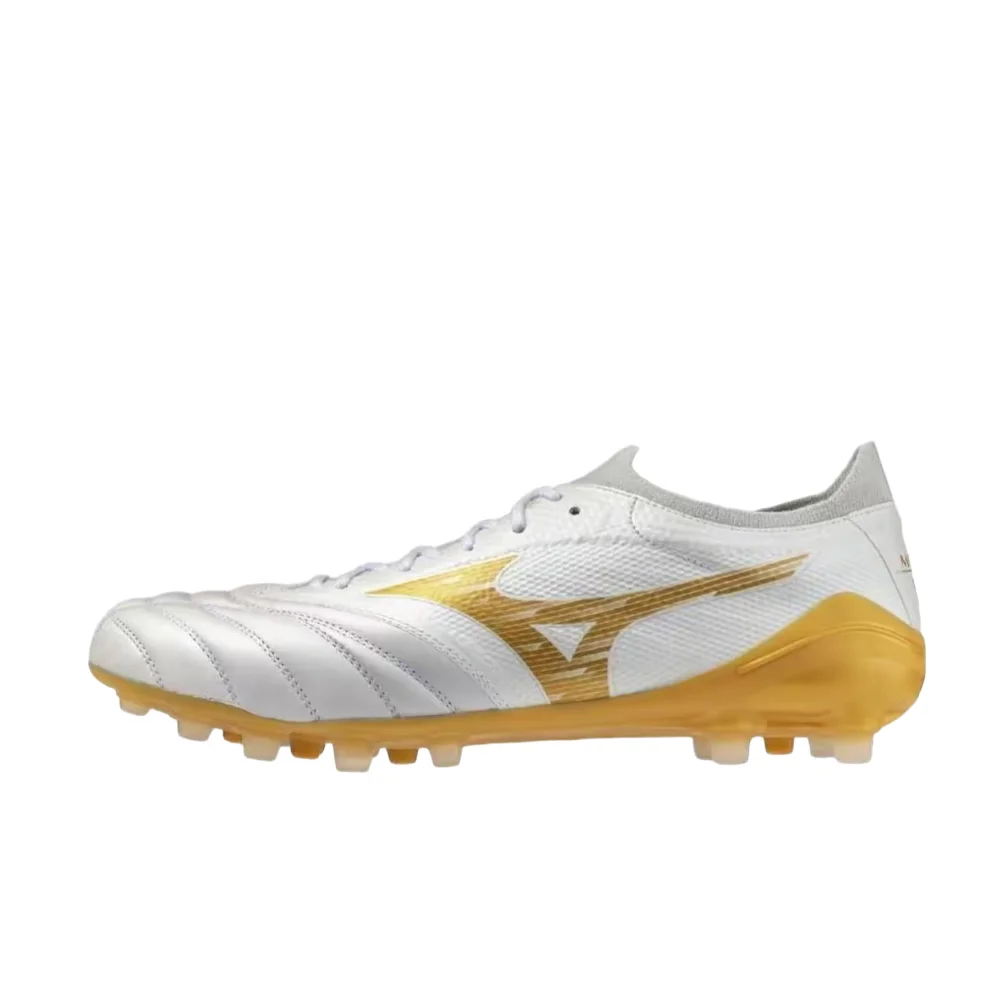 Фото Футбольные бутсы Mizuno Morelia Neo IV B Elite унисекс, бело-золотые – комфортный дизайн, нескользящее сцепление и прочная конструкция P1GA264350 №2