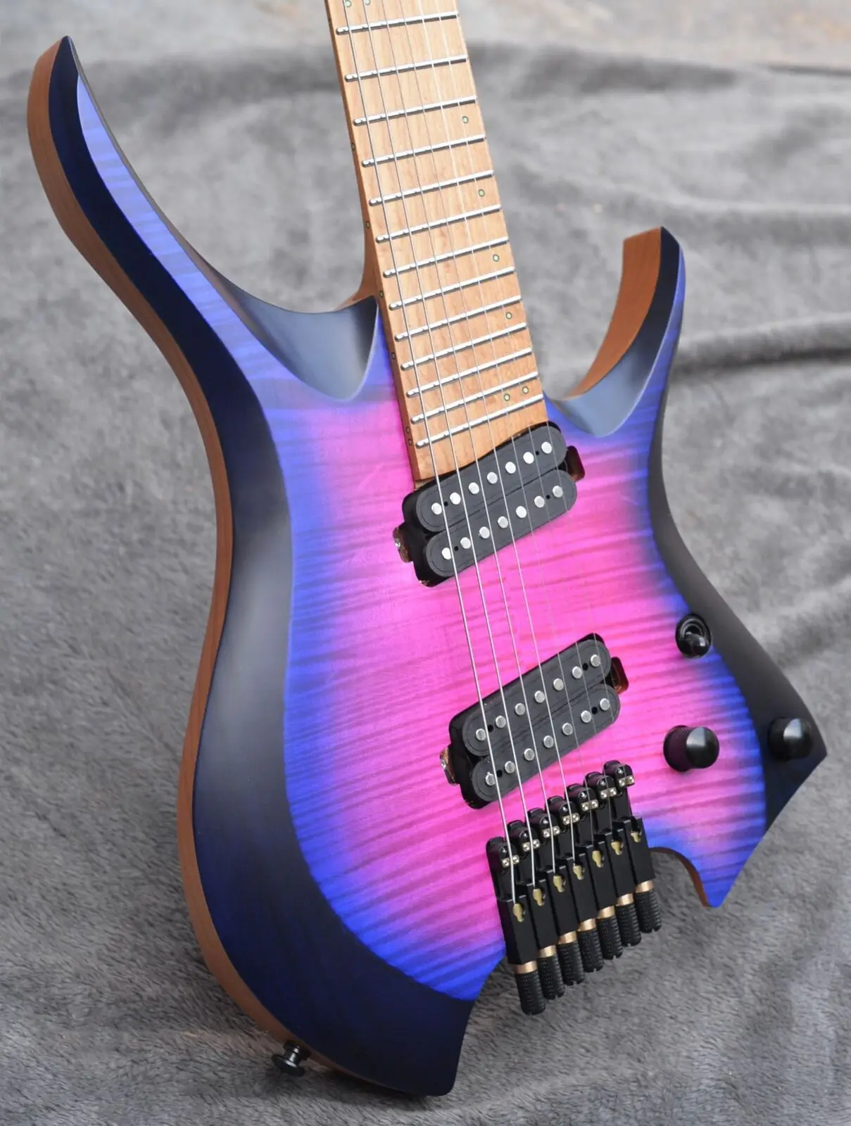 

7 Strings Headless Electric Guitar Blue Burst Color Roasted Maple Neck