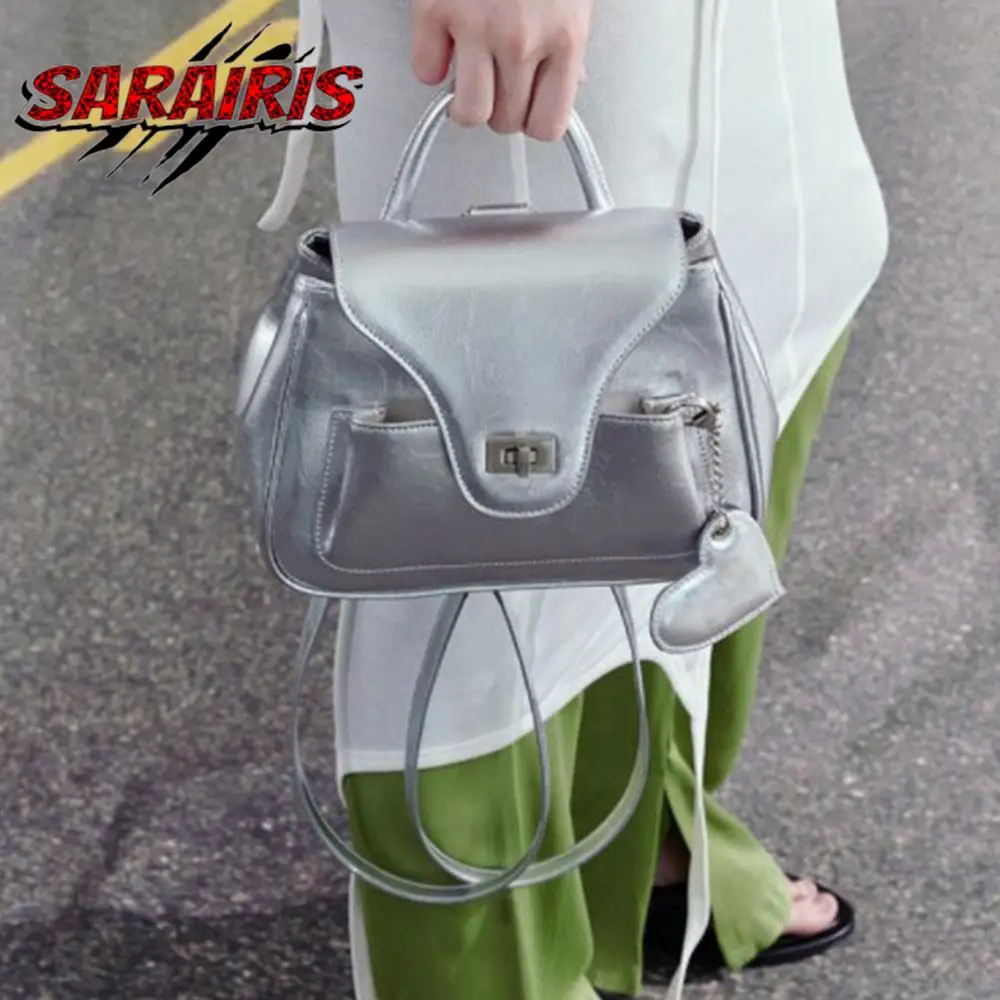 

Metallic Women Backpack Silver Carry Casual Lightweight Rucksack Daypack for Women Shoulder Bags Fashion Punk Unisex Biker Bags