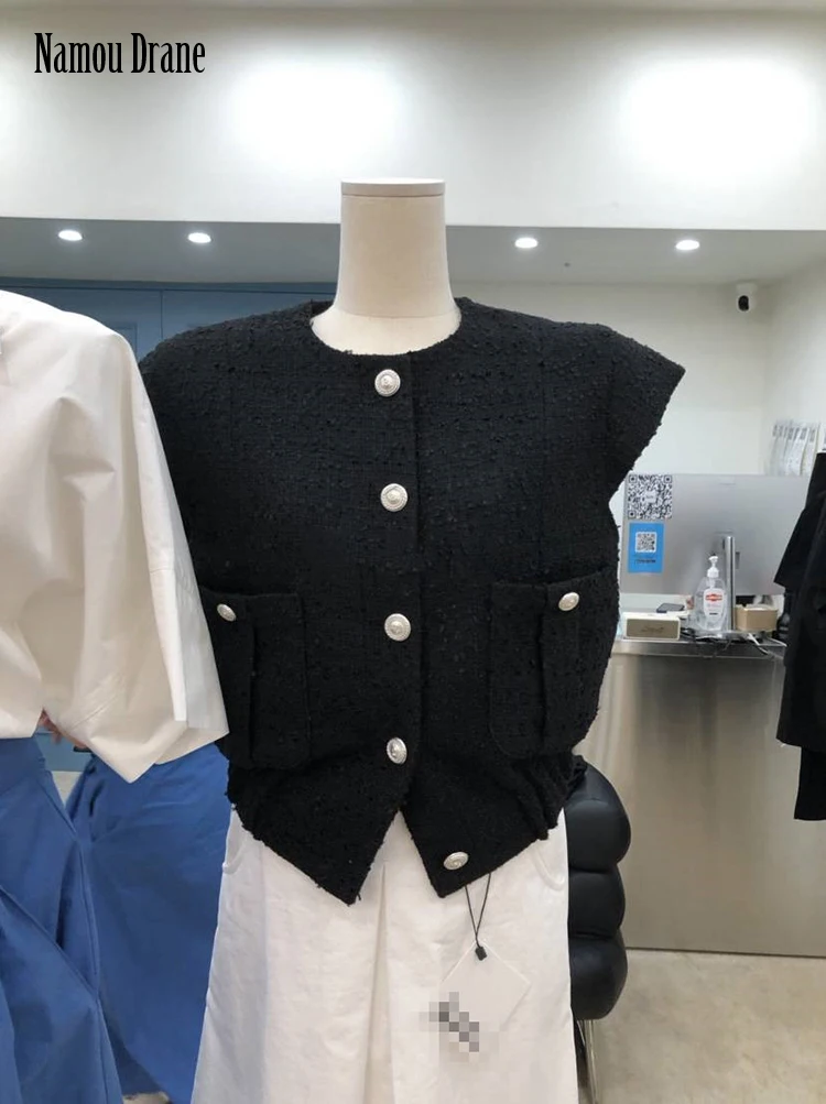 

Namou Drane Summer 2022 New French Solid Color Round Collar Pocket Thin Jacket with Sleeveless Button Women Vest