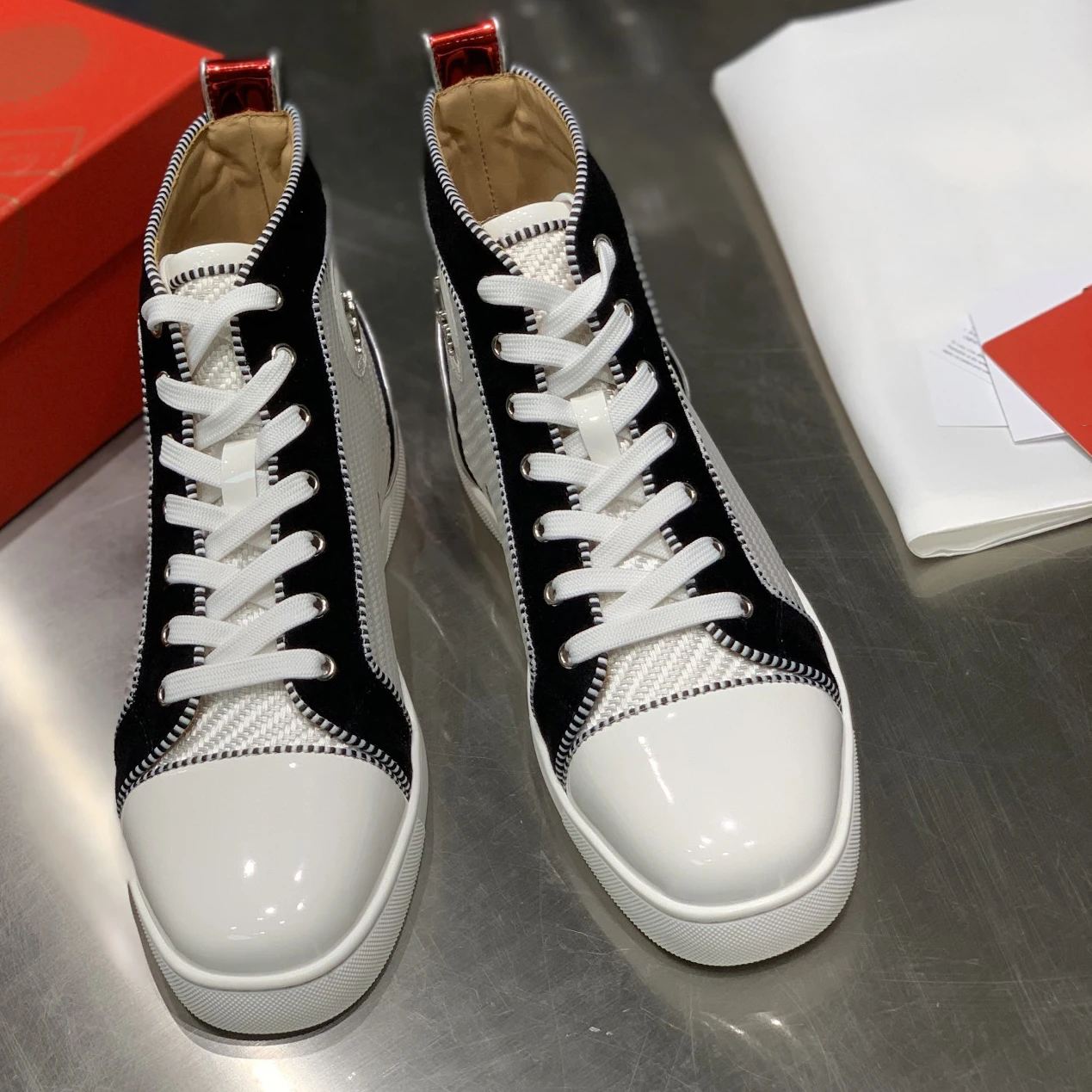 

Top Quality Red Sole Womens Trendy Casual Shoes 35-48 Luxury Mens Real Leather Sneakers Designr Couple Rock Tide Shoes HJ1743