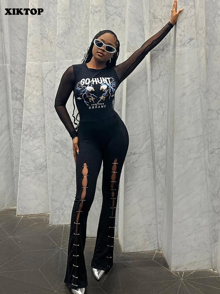 

Комбинезон женский сетчатый с длинным рукавом, разрезом и застежкой-булавкой