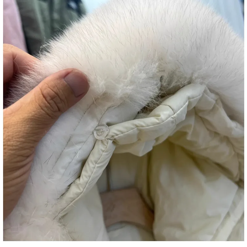 Зимний пуховик средний и длинный воротник из лисьего меха с капюшоном толстым