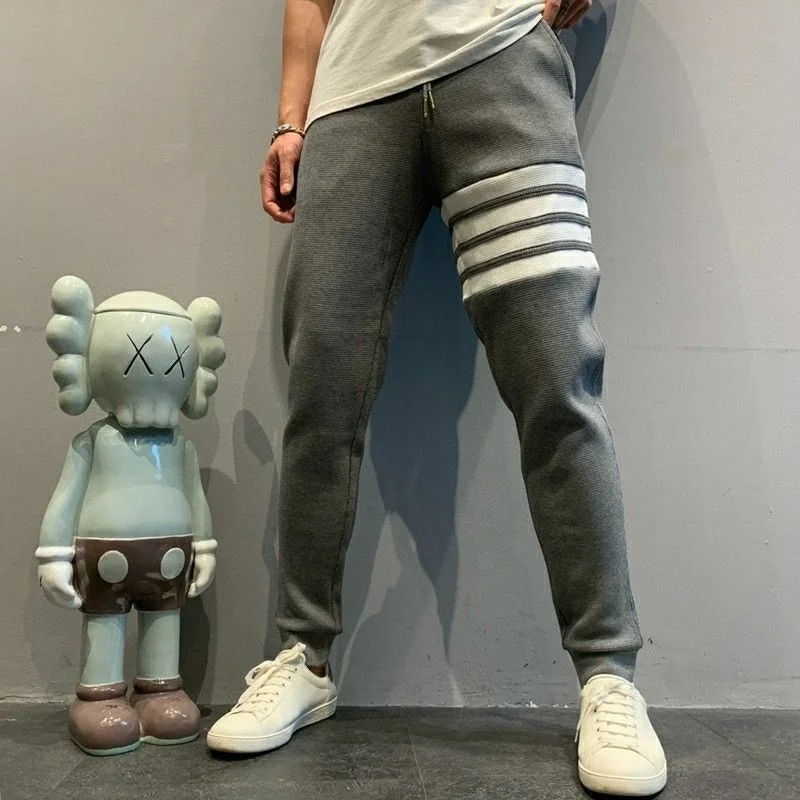 

TB Jogging Sweatpants Casual Spring Sports Pants Men Drawstring Trousers Brand Four-bar Striped Baggy Korean Design Waffle Pants