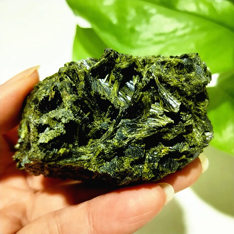 

Кристалл Верделит EBET