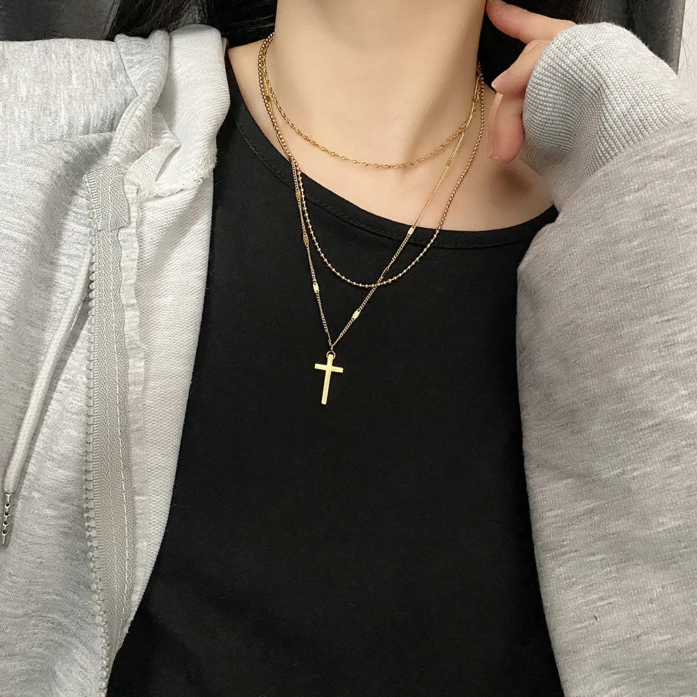 

DEAR-LIFE Titanium steel does not fade three-layer cross necklace personality advanced clavicle chain exquisite accessories gift