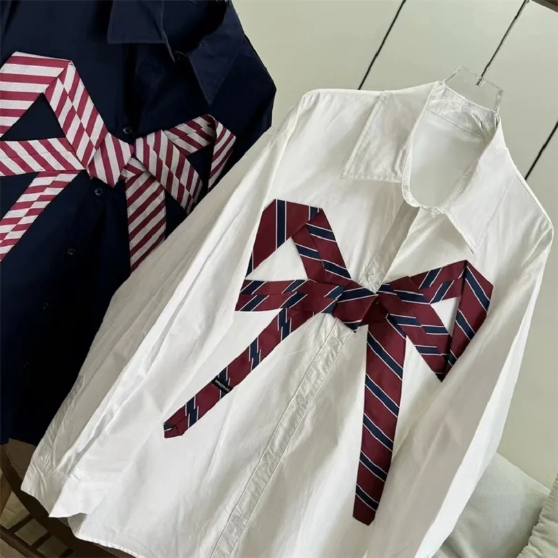 Женская хлопковая блузка с длинным рукавом