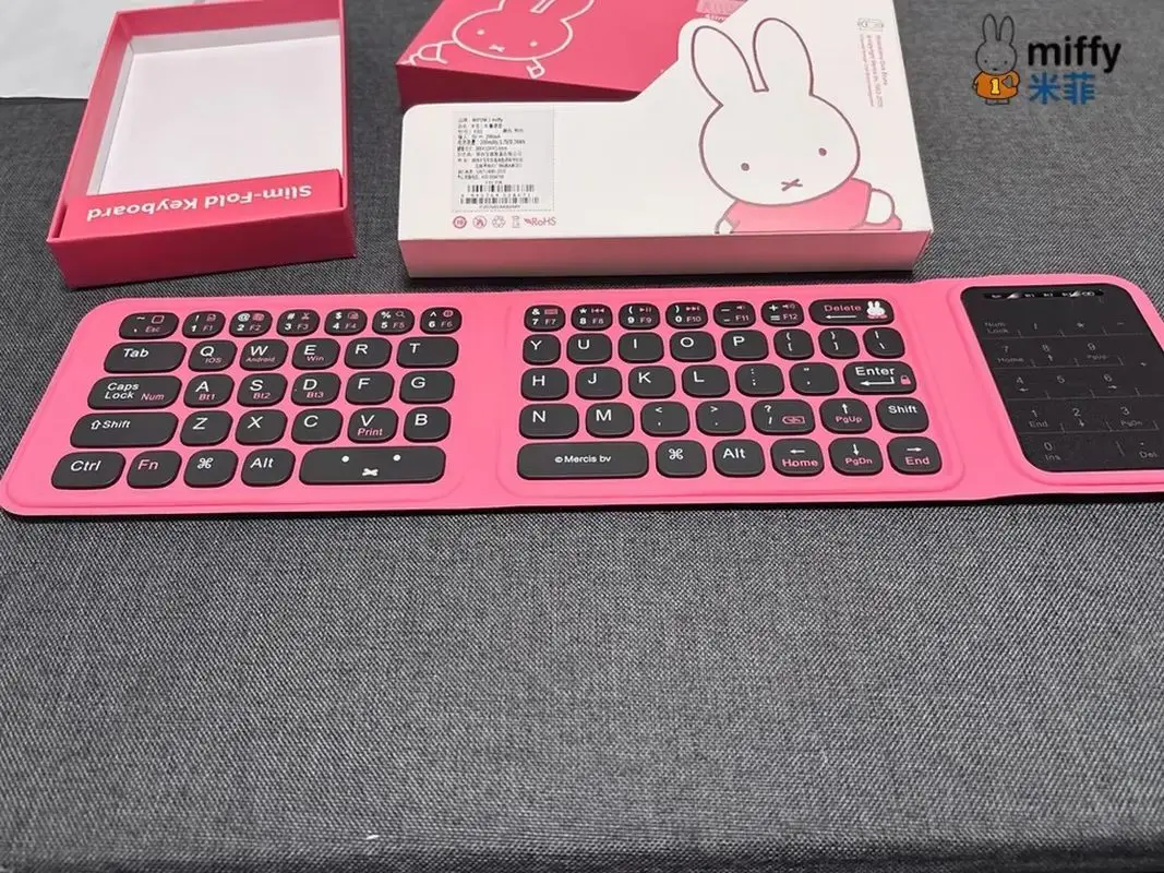Фото Беспроводная Bluetooth-клавиатура Miffy Tri Fold, ультратонкая, бесшумная, миниатюрная, портативная, для 3 устройств: iOS, Android, Windows Phone, iPad, планшетов №3
