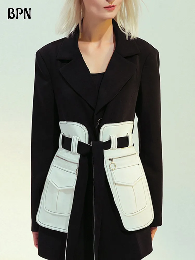 Женский блейзер с длинным рукавом