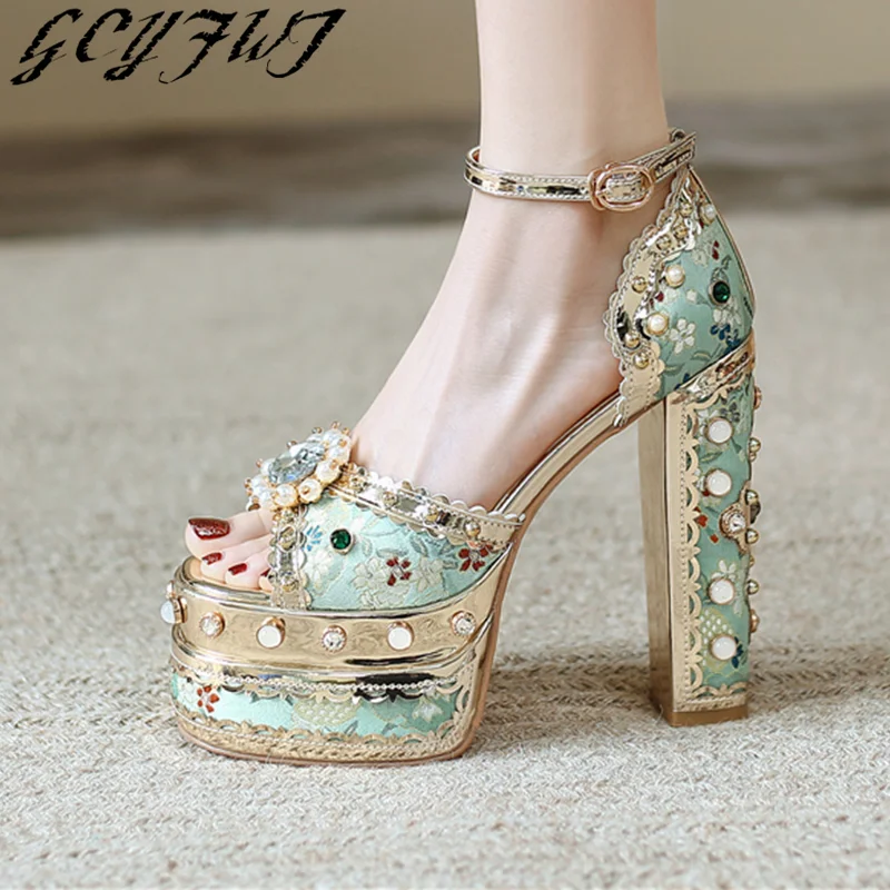 Luxury Gold Metallic Women Sandals Studded Square Heels Female Shoes Platform Flower Crystal Sexy Peep Toe Summer Ladies Pumps