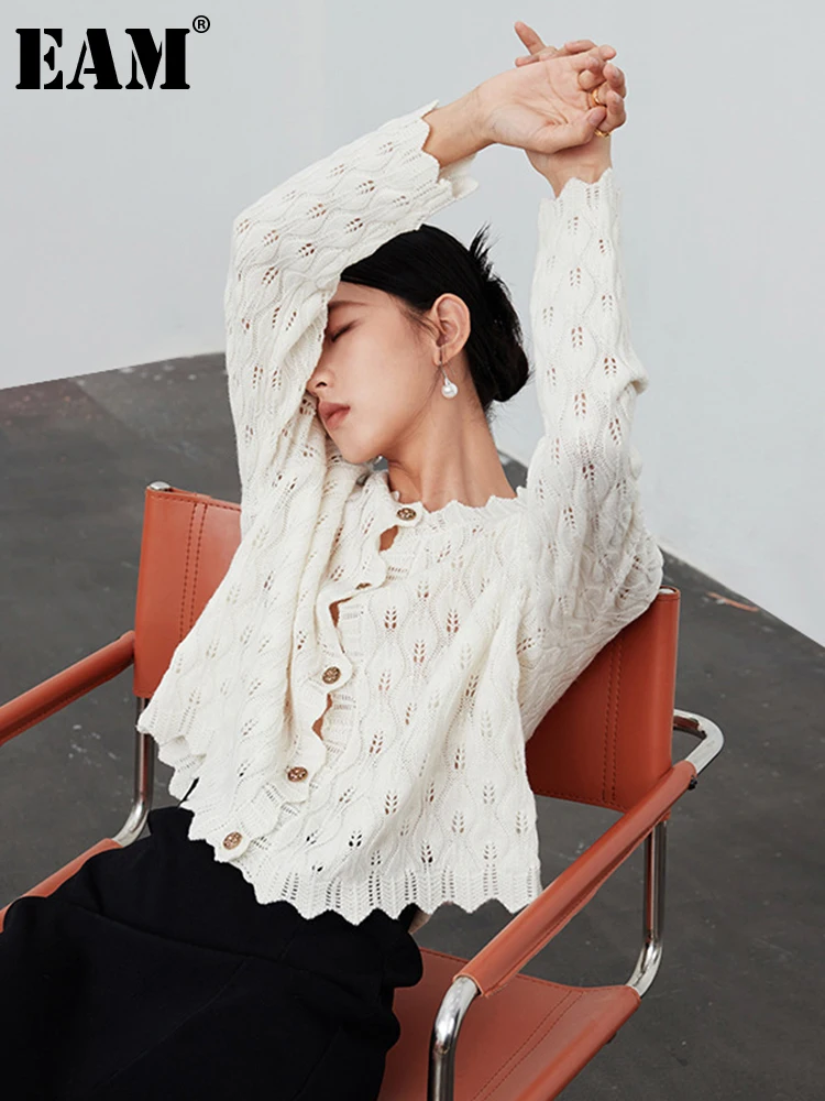 

[EAM] Hollow Out Vintage Knitting Cardigan Sweater Loose Fit V-Neck Long Sleeve Women New Fashion Autumn Winter 2022 1DF0320