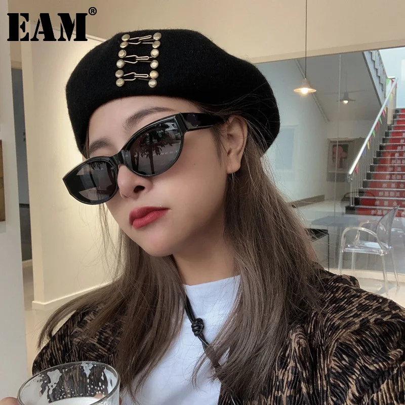 

[EAM] 2022 New Autumn Winter Black Metal Buckle Round Dome Temperament Fishermen Hat Women Fashion Tide All-match 1DD0539