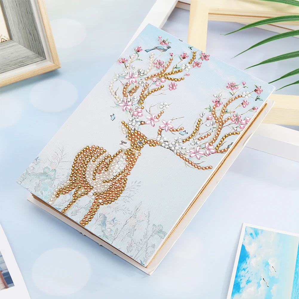 

Special Shaped Rhinestones Craft DIY Forest Elk Diamond Mosaic Photo Album for Living Room Bedroom Decoration