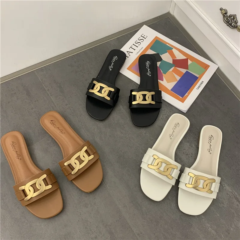 Туфли женские на плоской подошве брендовые лоферы без застежки цепочке