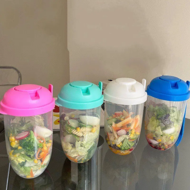 

Shaker Bottles Fresh Fruit Container Fresh Fruit Vegetable Salad Cup Fashion Food Shaker With Dressing Container with Fork