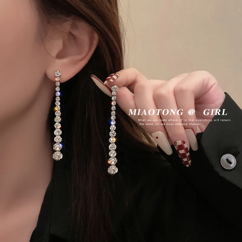 

Luxury Rhinestone Earrings Female 2022 New Trendy Fashionable Simple Earrings 925 Silver Needle Bridal Wedding Jewelry