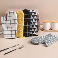 new pastoral style baking tools high temperature gloves cotton thickened microwave oven insulated oven gloves bbq glove