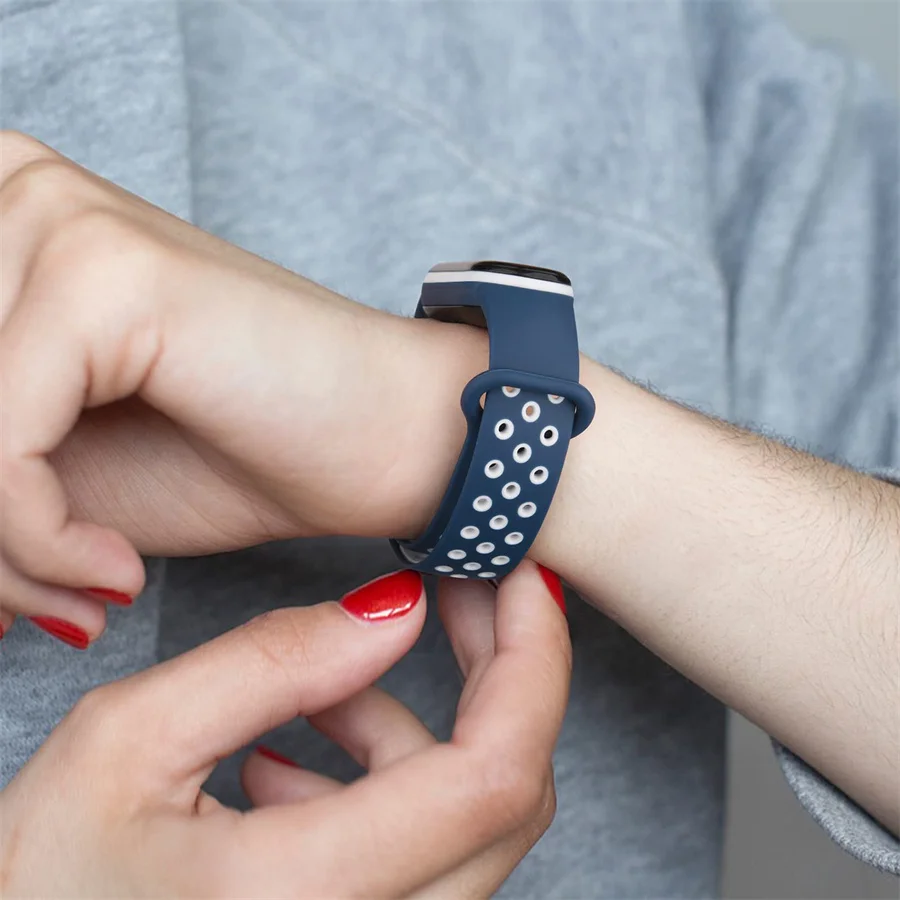 Sport watchband For Xiaomi Mi Band 7 6 NFC smartwatch miband7 Air-Hole Silicone Replacement bracelet on Mi band 6 5 4 3 8 strap