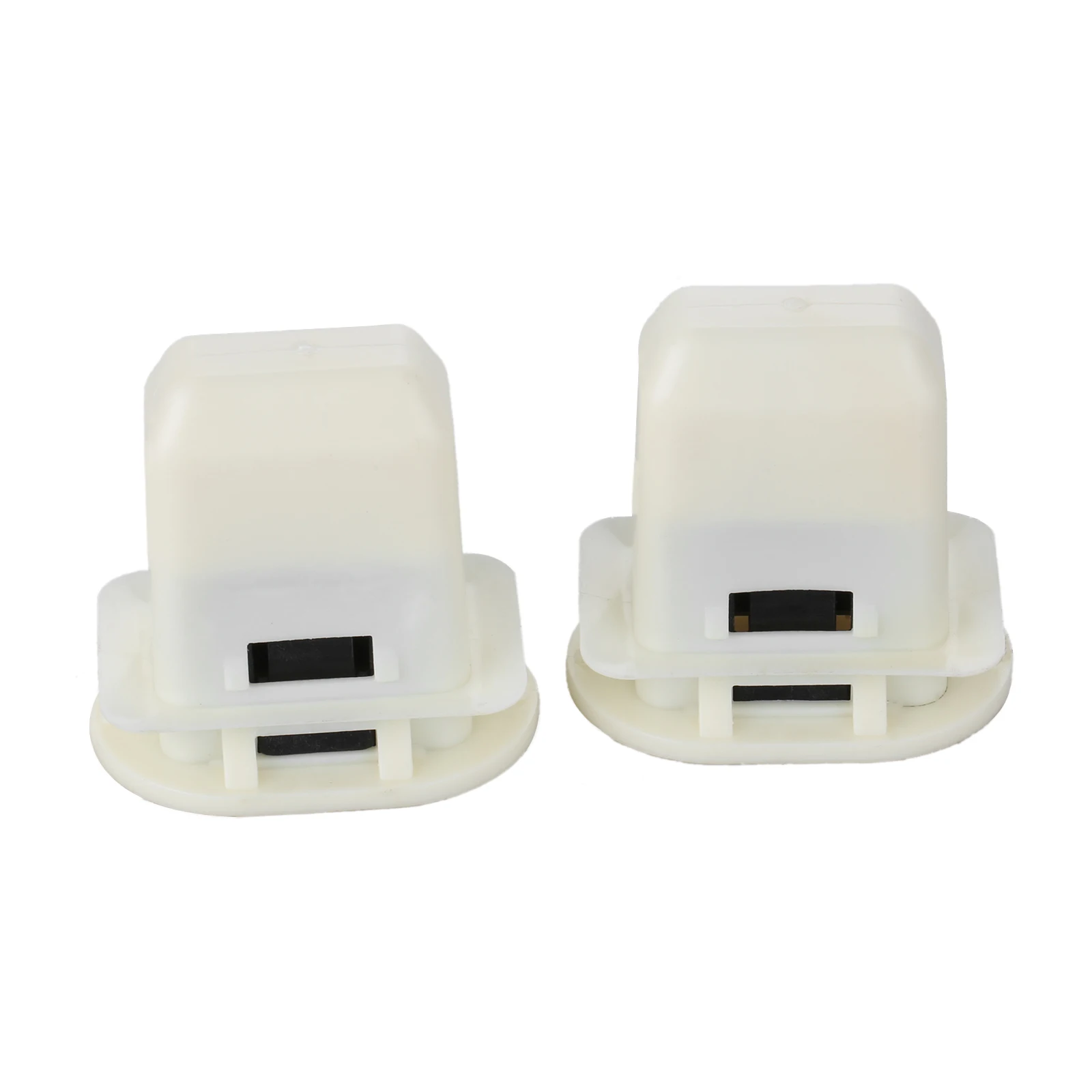 

2PCS White Nylon Rear Row Seats Screw Grommet 4L0886373 4L0 886 373 For Audi Q7 A4 S4 A5 A6 RS4 RS5 RS6 RS7 For Seat For Skoda