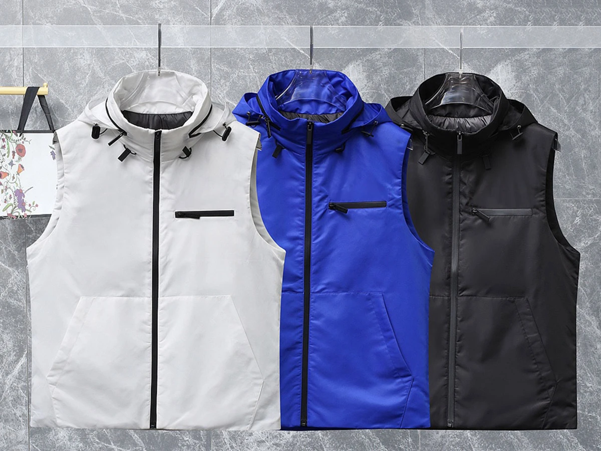 

2022 Autumn And Winter New Men's Hooded Vest High Quality Waterproof Fabric Casual Fashion Down Vest