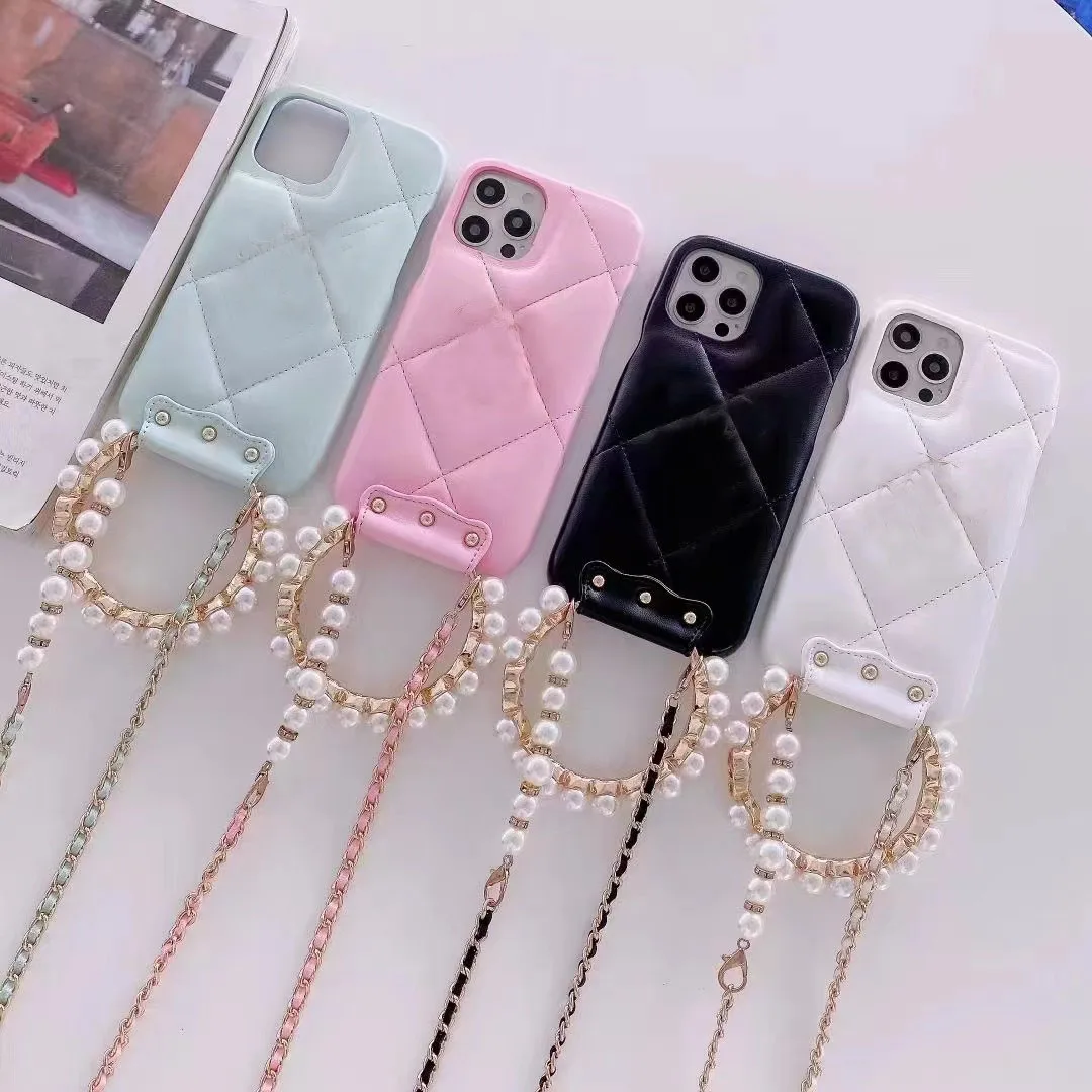 

CC22 Luxury Bow Design Mobile Phone Case For Iphone 13 pro max Iphone12 Iphone11 Cute Cellphone Back Cover Pearl Chain Strap