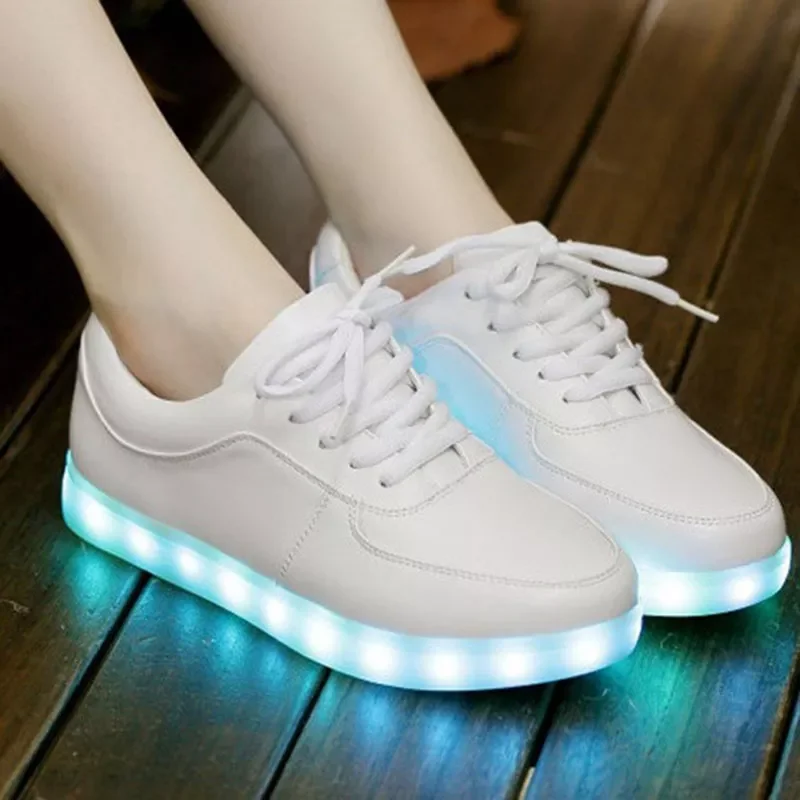 

2022NEW sneaker shoes for adults Plus size light up luminous women party shoes 2022 fashion casual lace shoes